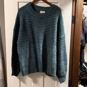 Universal Thread Dark Green Knit Sweater